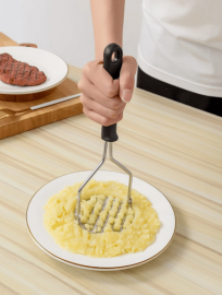 Pisapapas Mango Negro  25 Cm